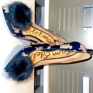 Sam Edelman Navy Pump with Cream-colored Lambs and Navy Pom on Toe